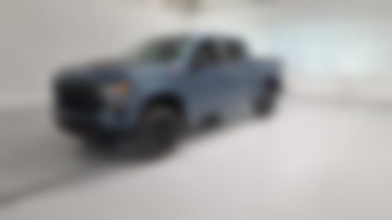 2024 Chevrolet Silverado 1500 Crew Cab vehicle photo
