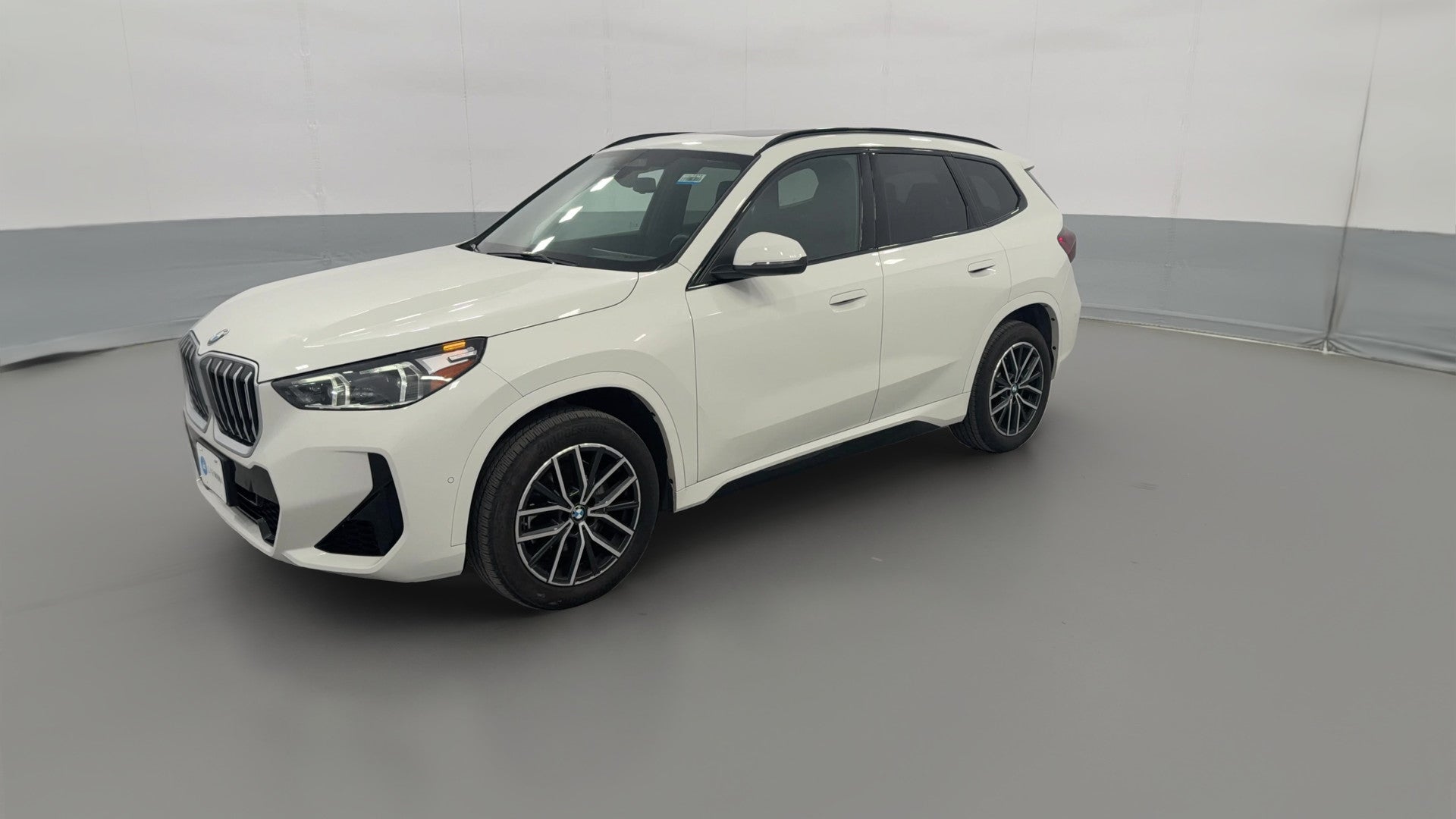 2026 BMW X1 vehicle photo