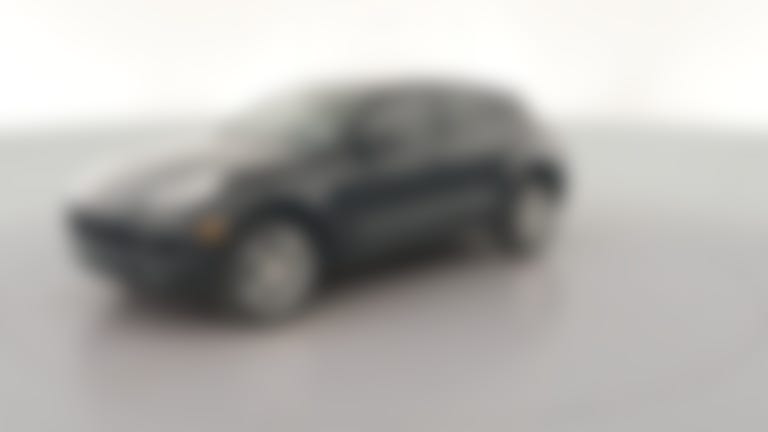 2017 Porsche Macan vehicle photo