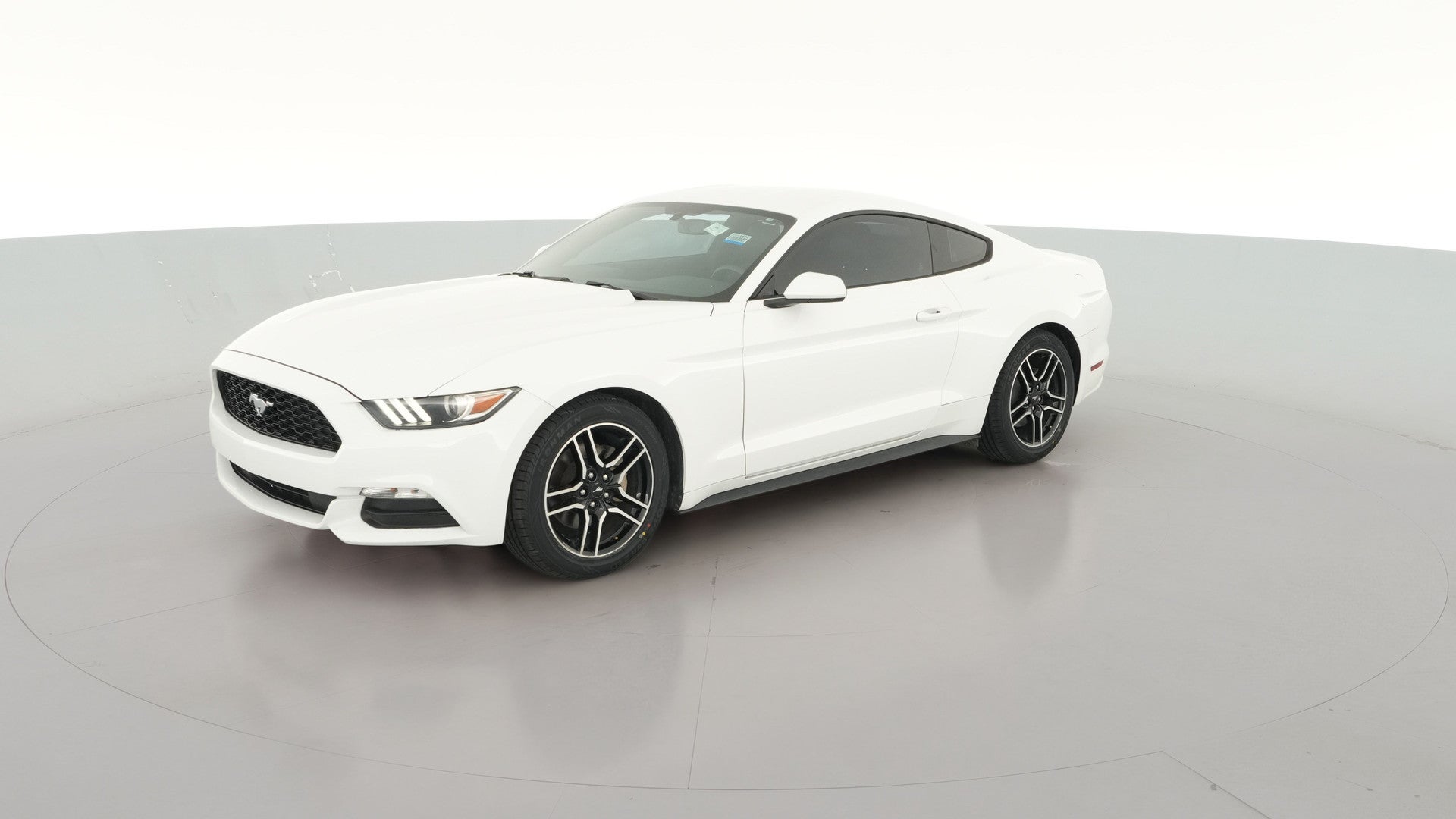 2017 Ford Mustang vehicle photo