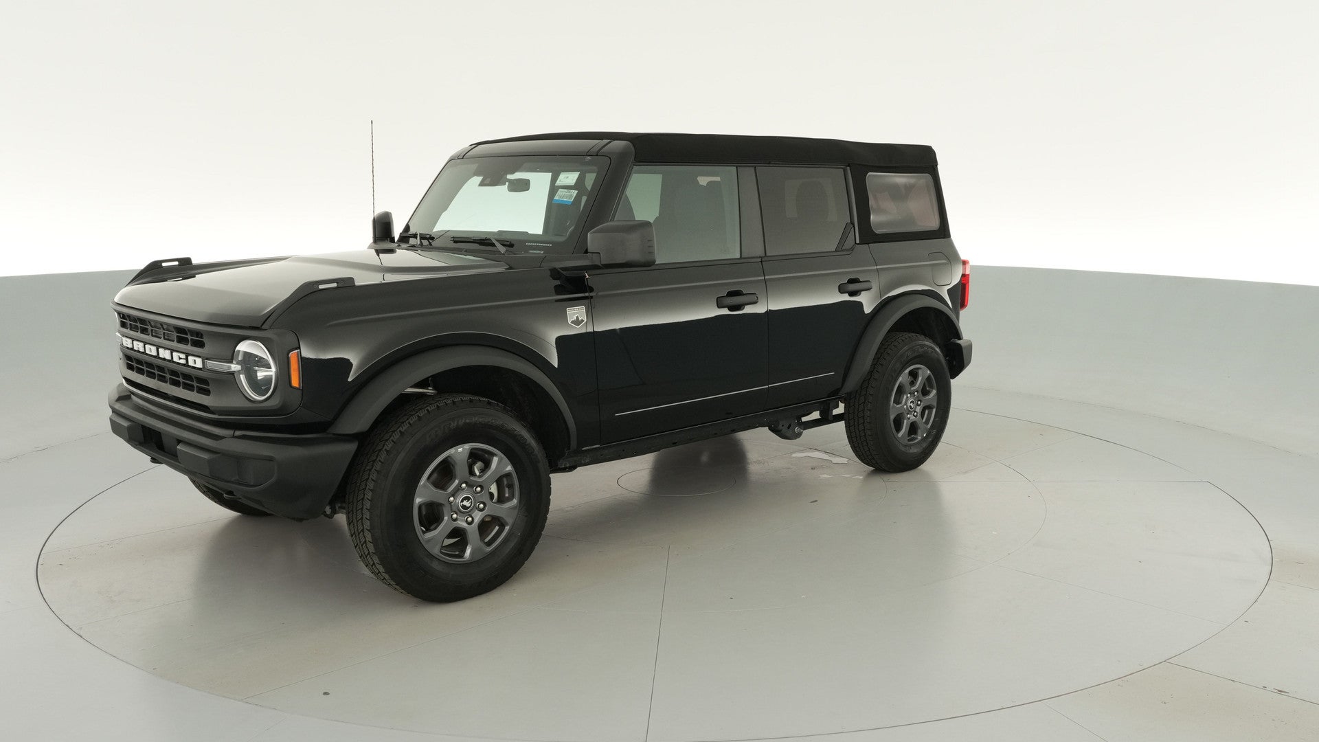 2025 Ford Bronco vehicle photo