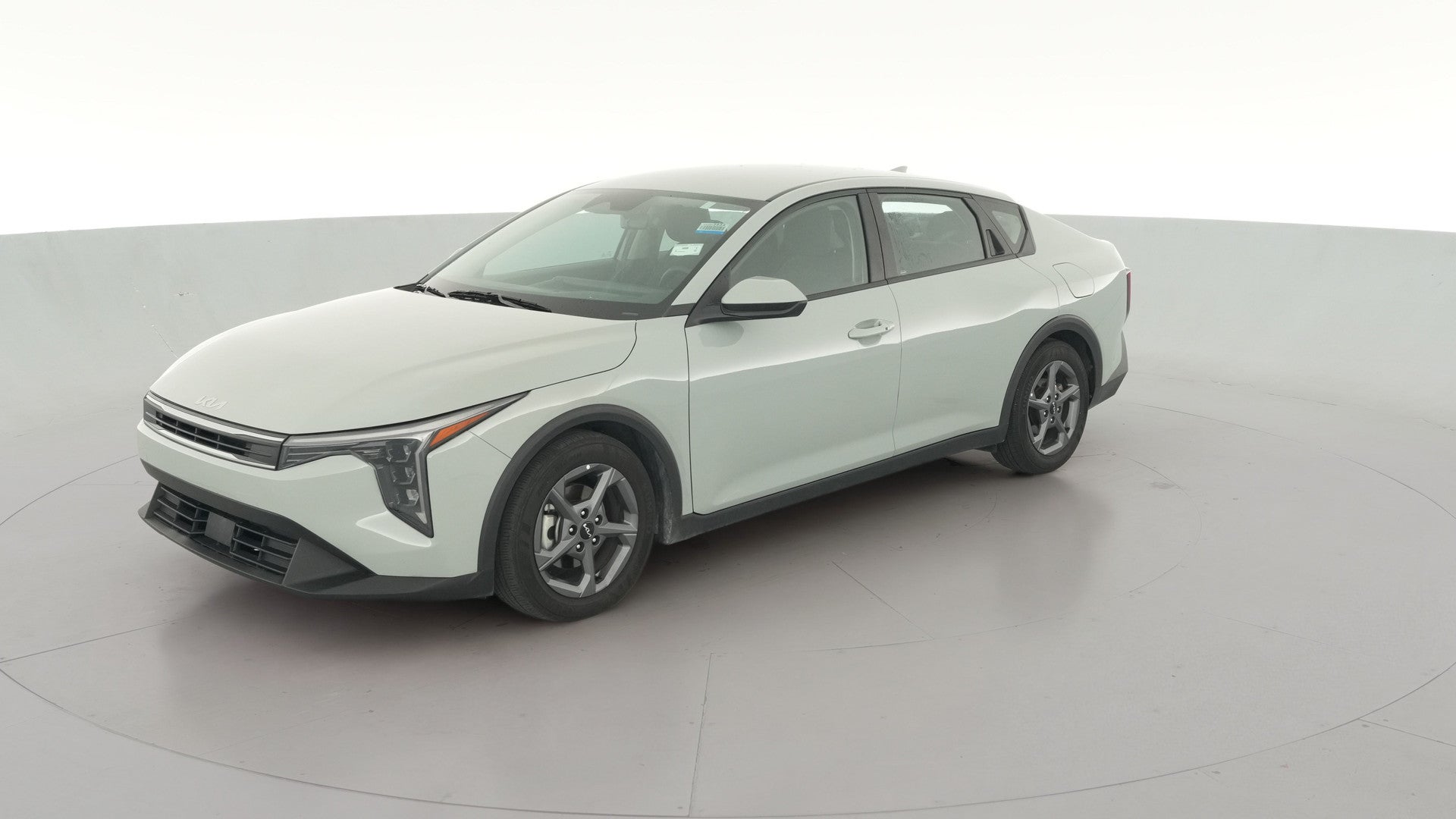 2025 Kia K4 vehicle photo