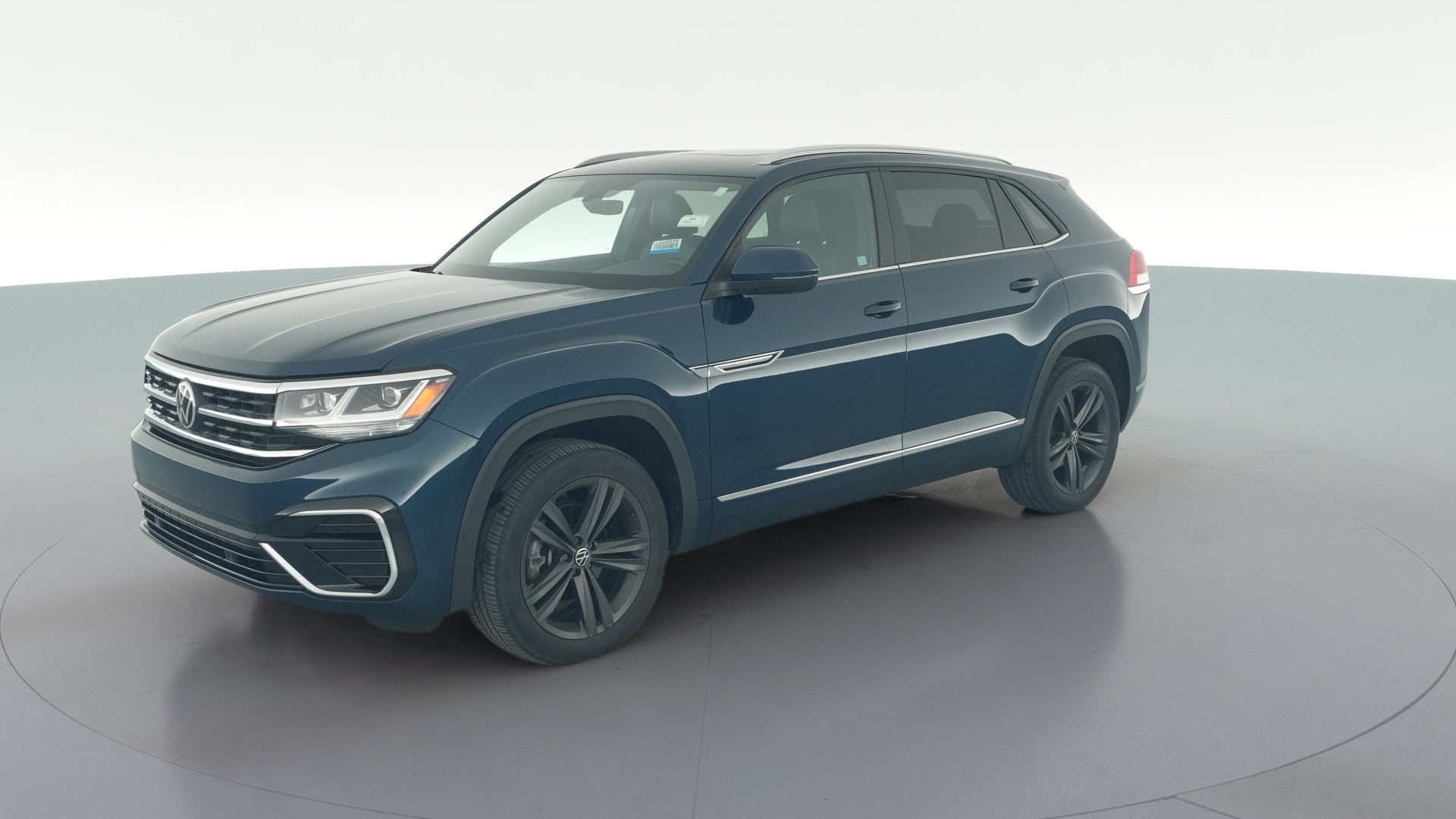 2021 Volkswagen Atlas Cross Sport vehicle photo