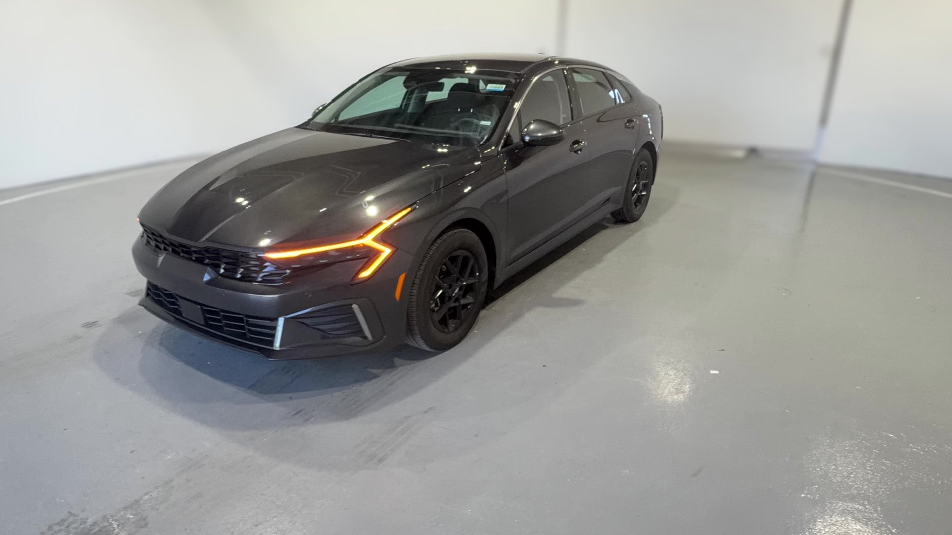 2026 Kia K5 vehicle photo