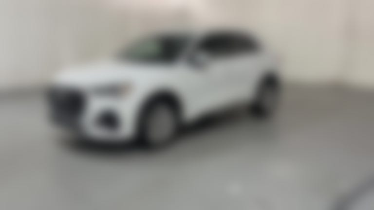 2025 Audi Q3 vehicle photo