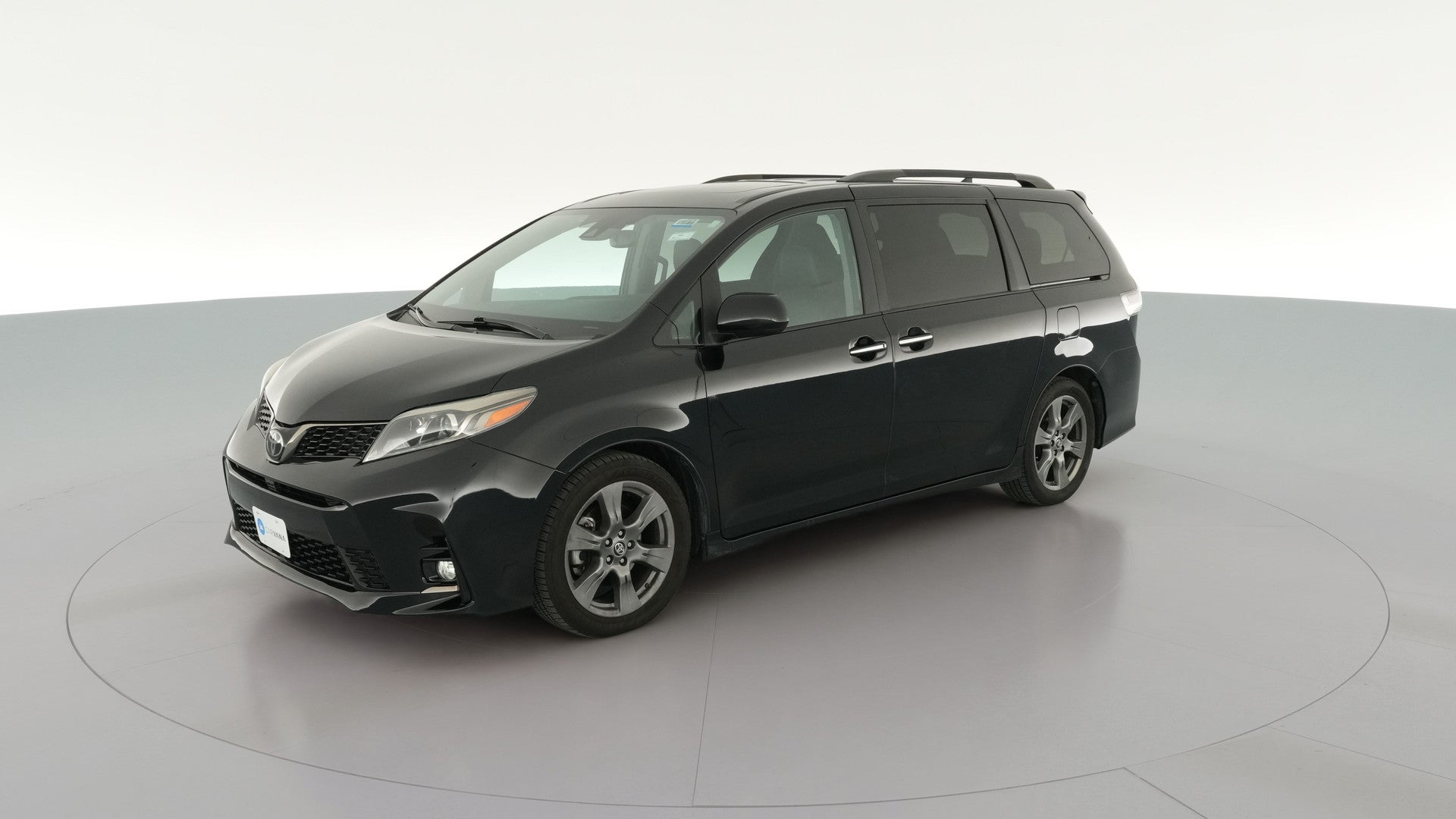 2019 Toyota Sienna vehicle photo