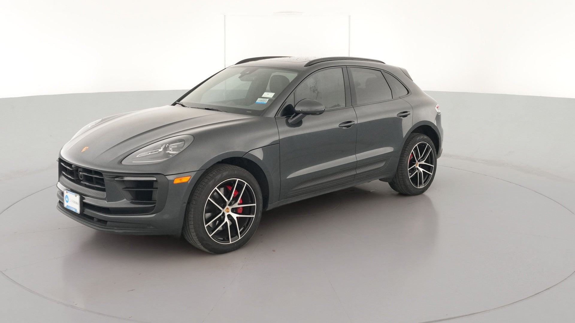 2022 Porsche Macan vehicle photo