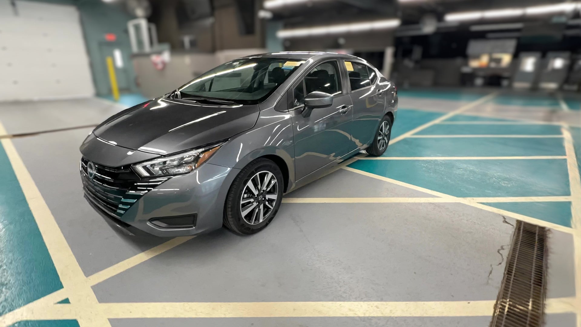 2025 Nissan Versa vehicle photo