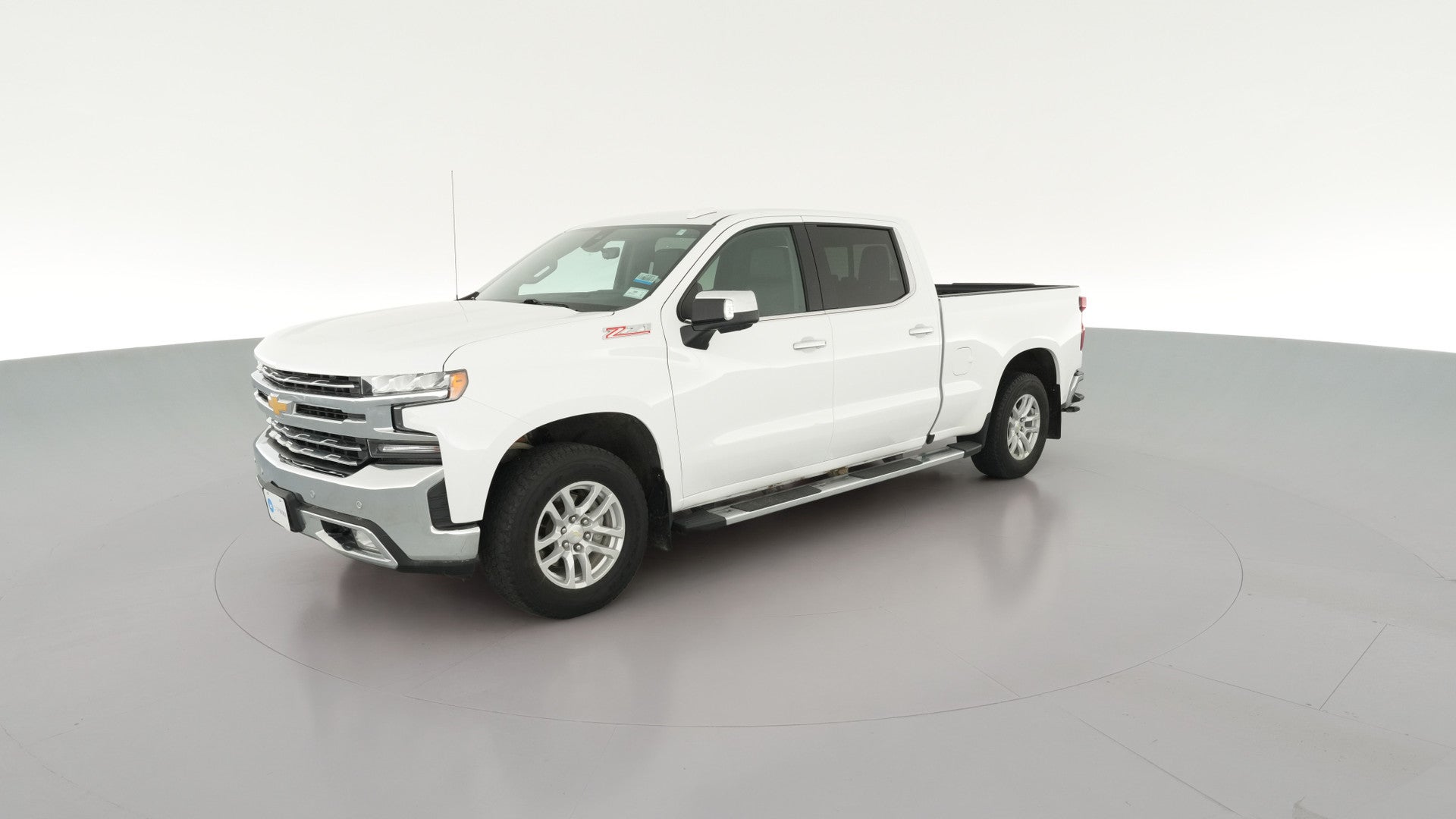 2021 Chevrolet Silverado 1500 Crew Cab vehicle photo