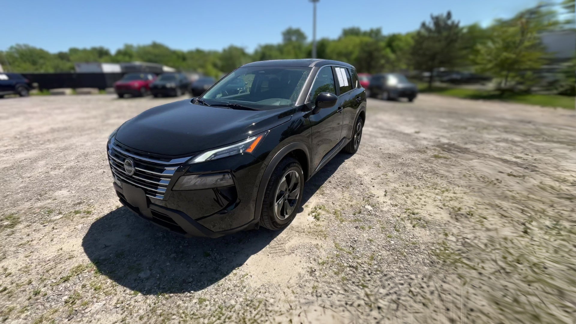 2025 Nissan Rogue vehicle photo