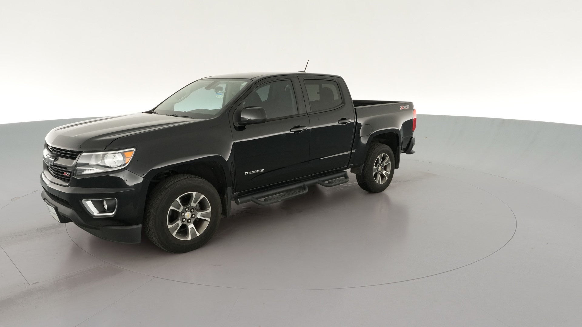 2017 Chevrolet Colorado Crew Cab vehicle photo