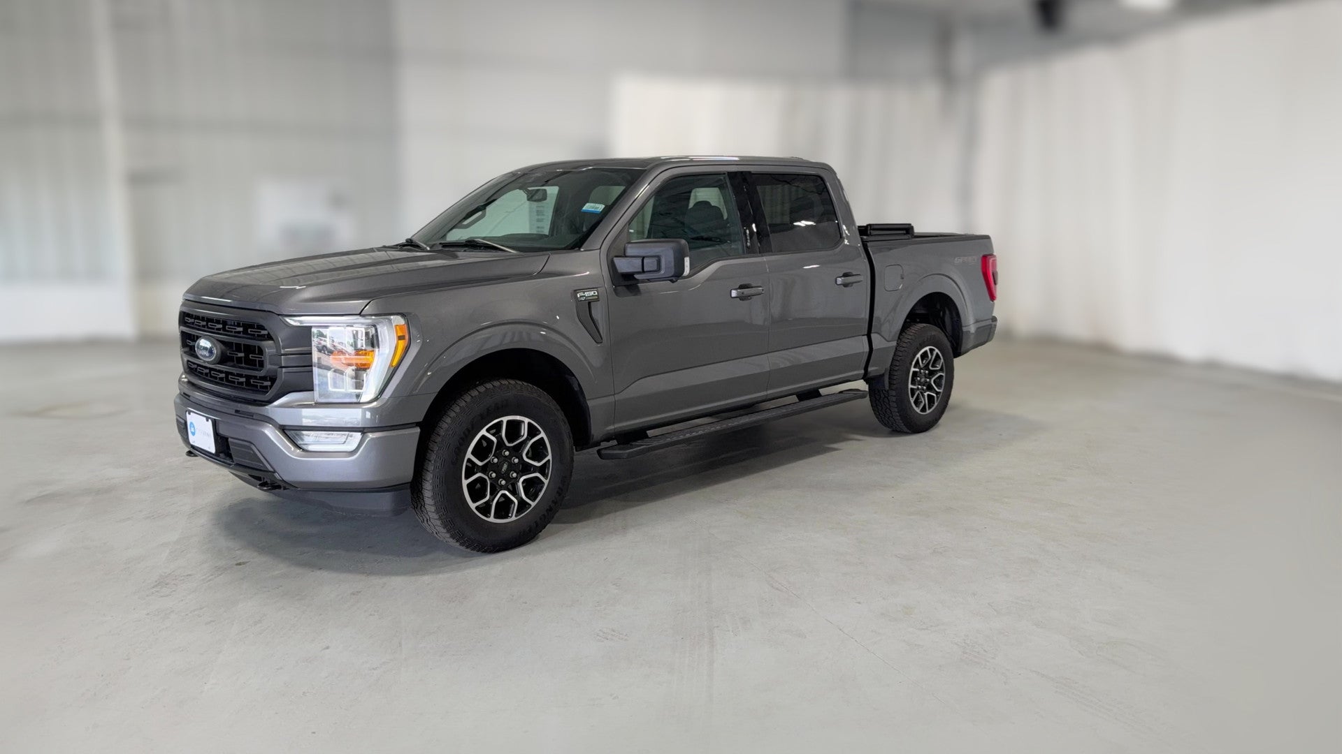 2021 Ford F150 SuperCrew Cab vehicle photo
