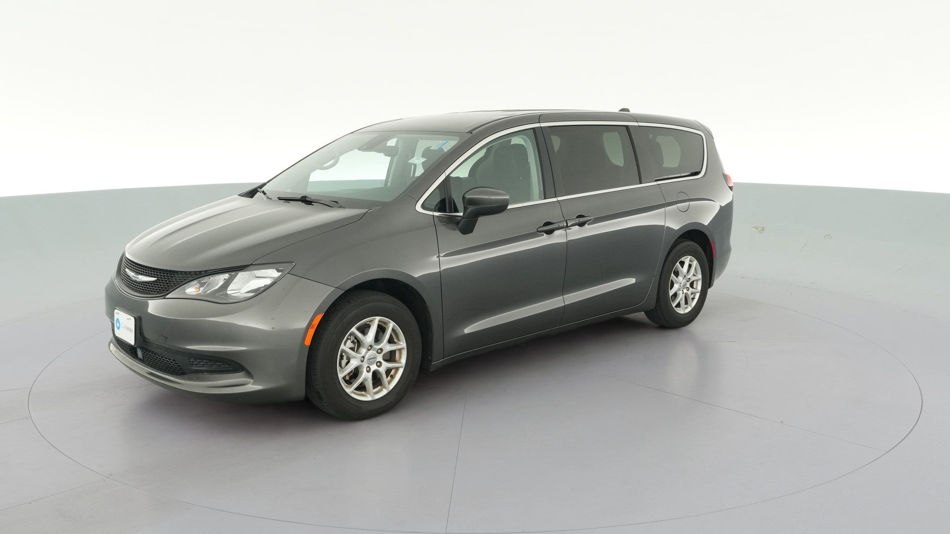 2023 Chrysler Voyager vehicle photo