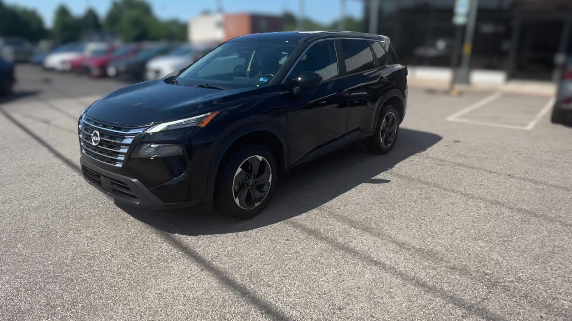 2025 Nissan Rogue vehicle photo