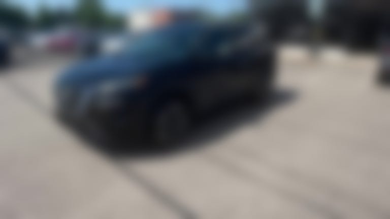 2025 Nissan Rogue vehicle photo