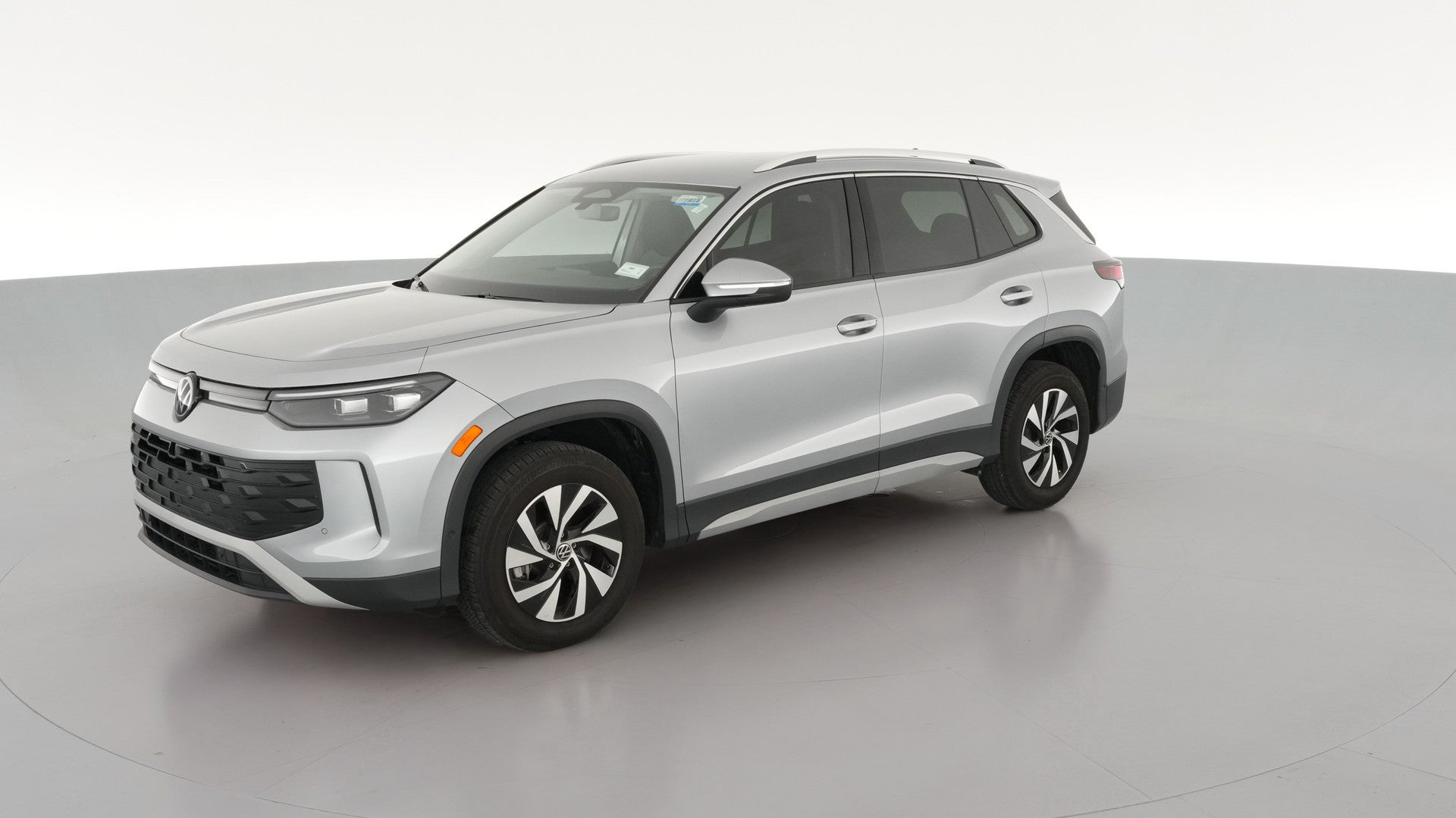 2026 Volkswagen Tiguan vehicle photo