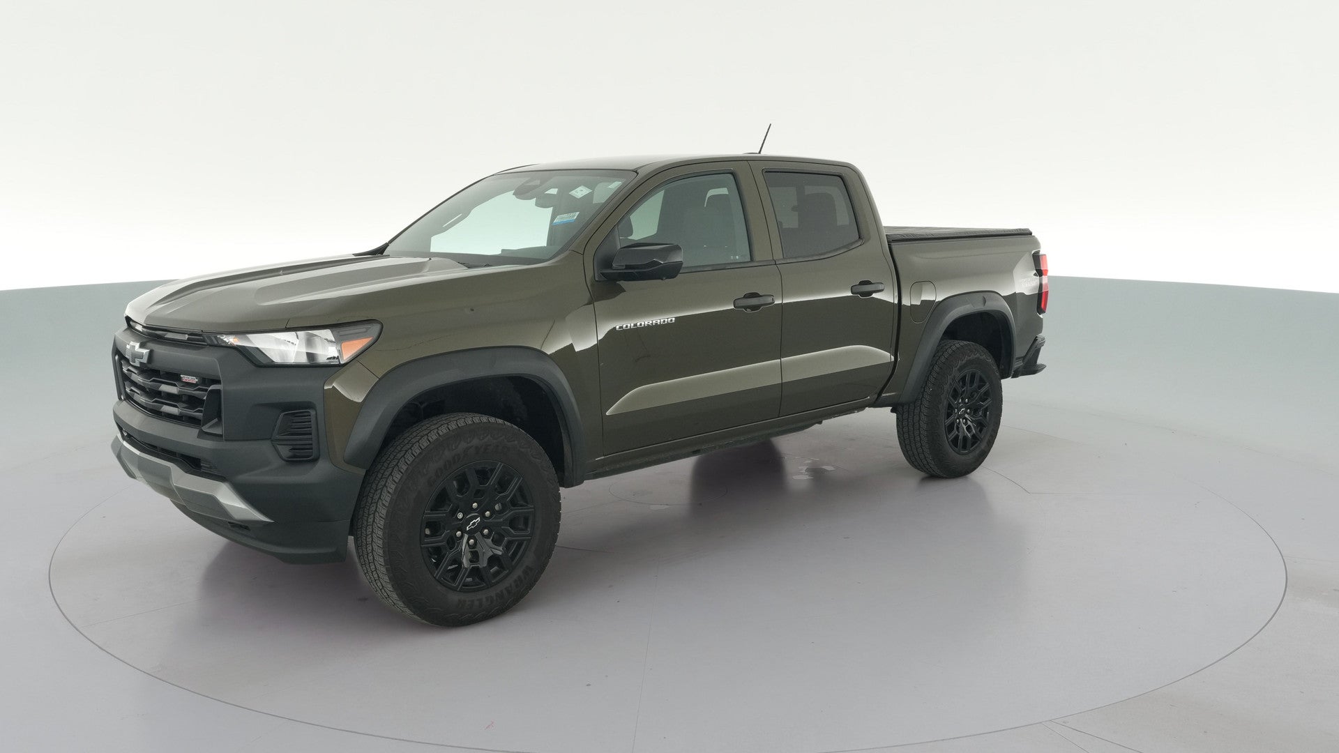 2024 Chevrolet Colorado Crew Cab vehicle photo