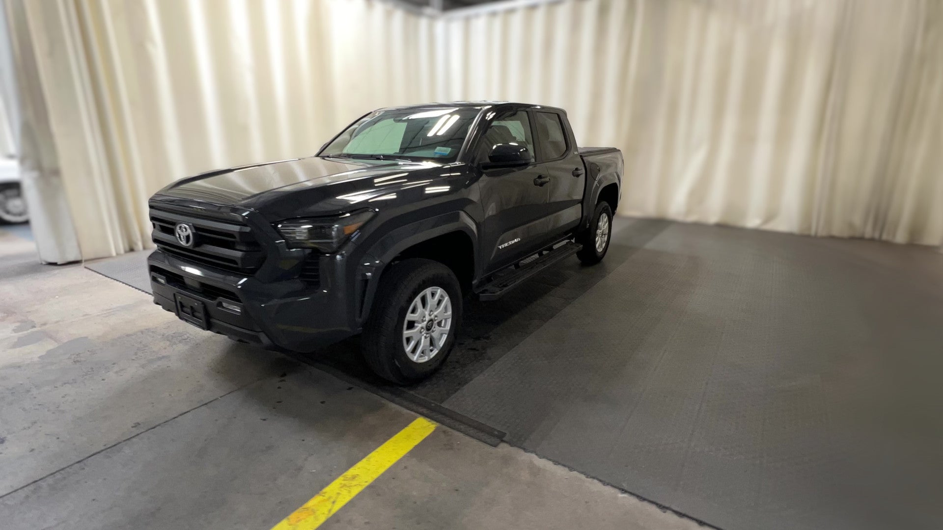 2025 Toyota Tacoma Double Cab vehicle photo