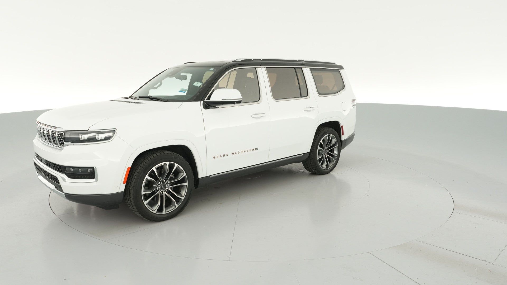 2022 Jeep Grand Wagoneer vehicle photo