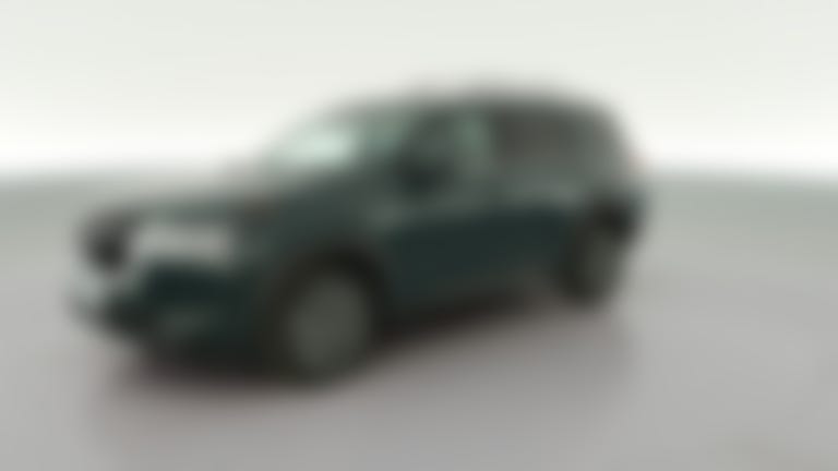 2025 Nissan Pathfinder vehicle photo