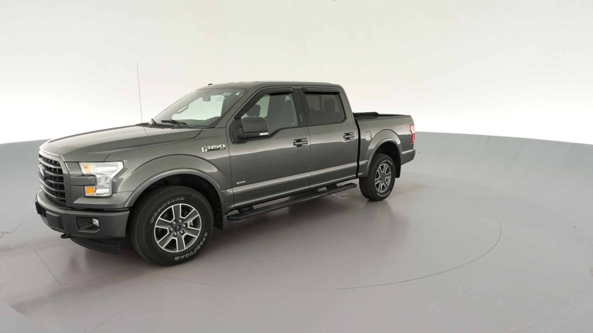 2017 Ford F150 SuperCrew Cab vehicle photo