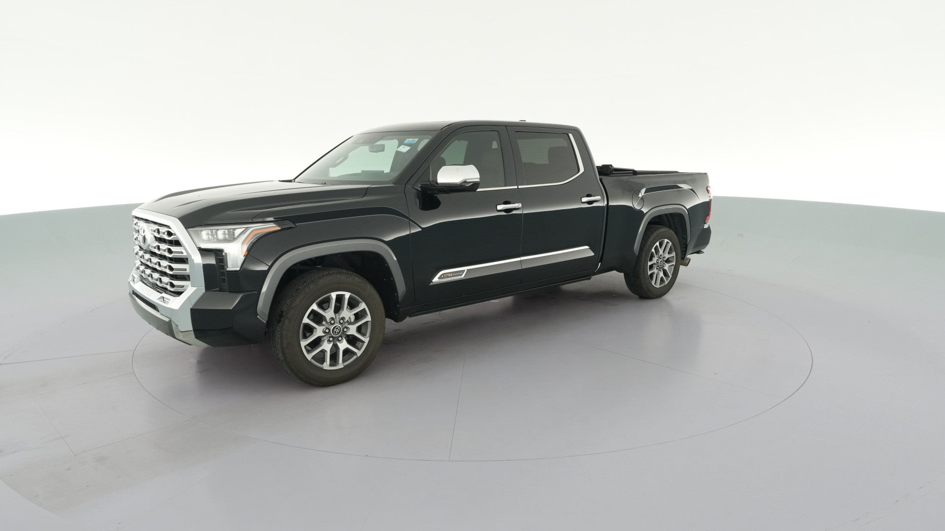 2023 Toyota Tundra CrewMax vehicle photo