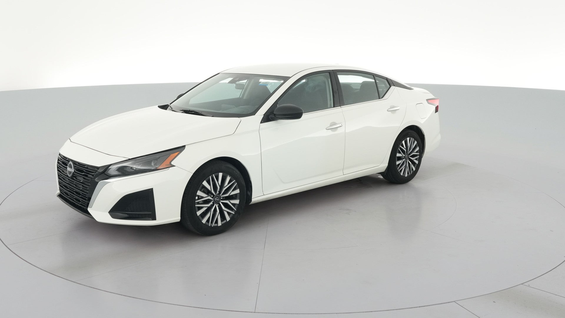 2025 Nissan Altima vehicle photo