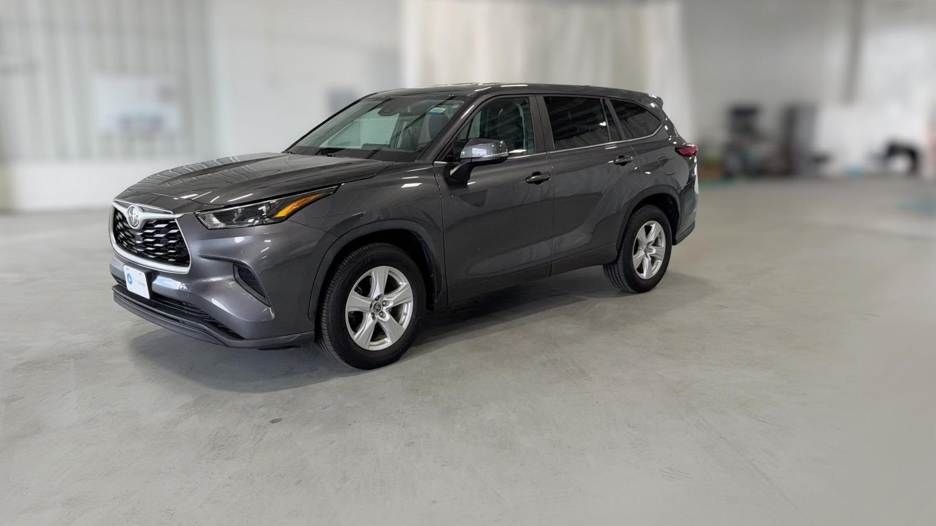 2023 Toyota Highlander vehicle photo