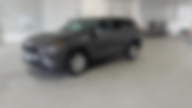 2023 Toyota Highlander vehicle photo