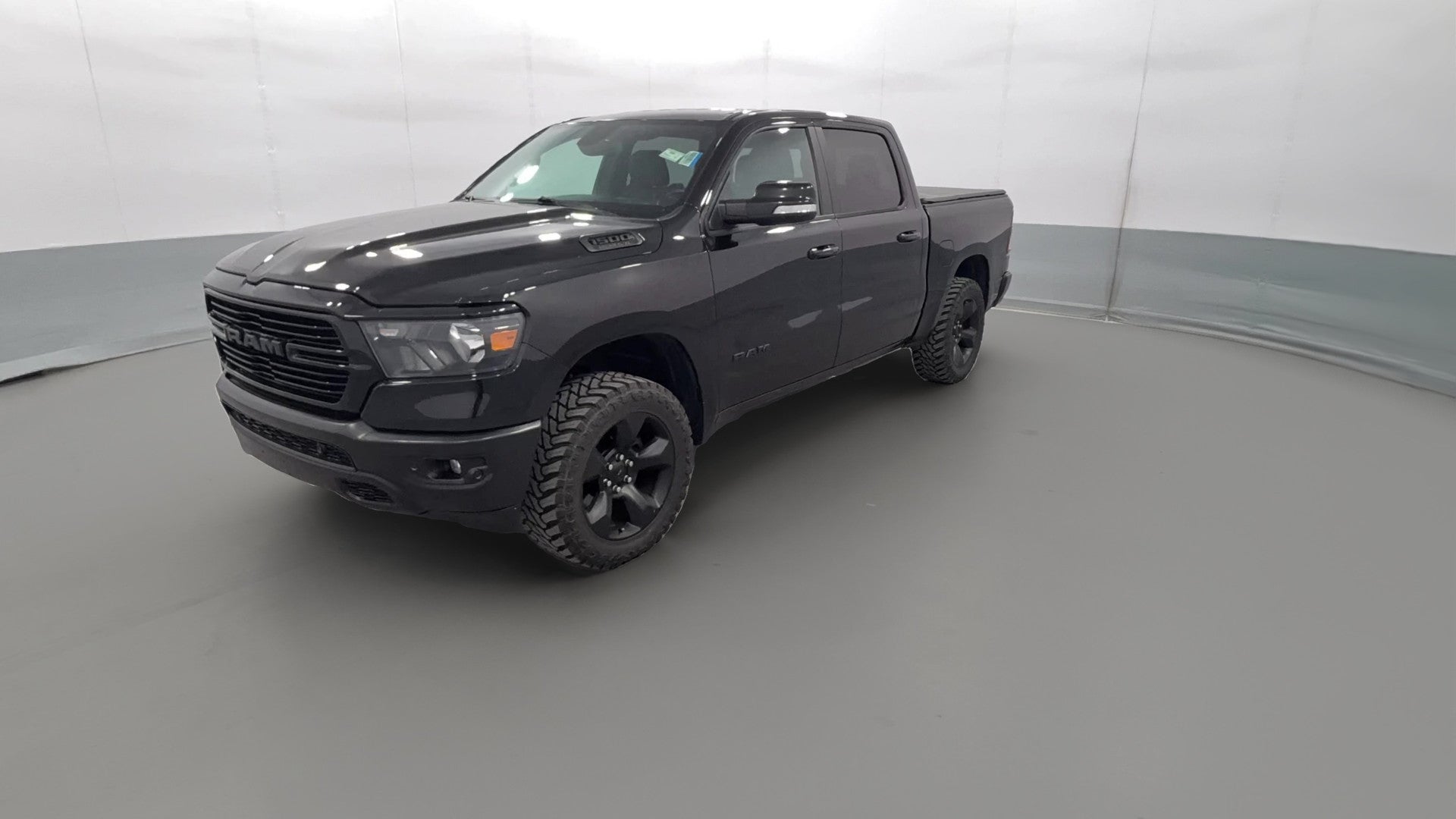 2019 Ram 1500 Crew Cab vehicle photo