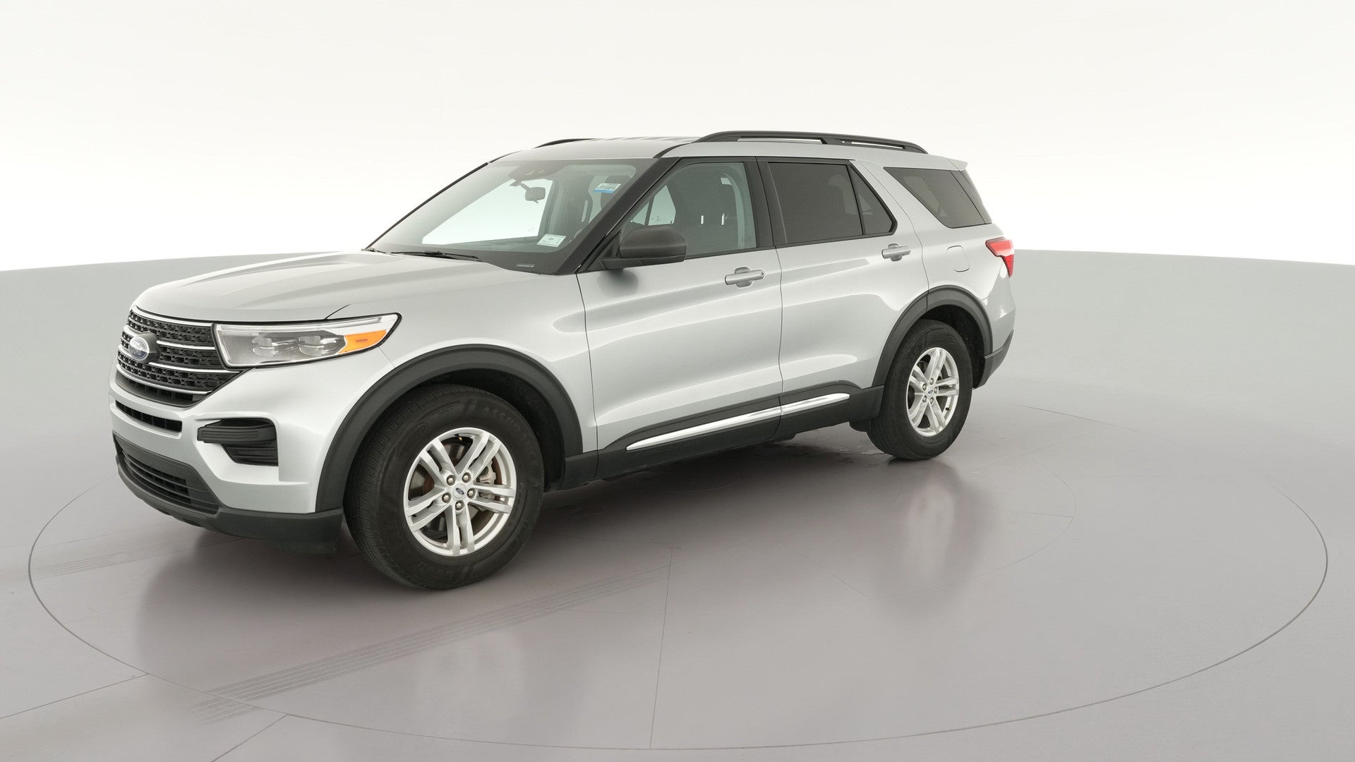 2023 Ford Explorer vehicle photo