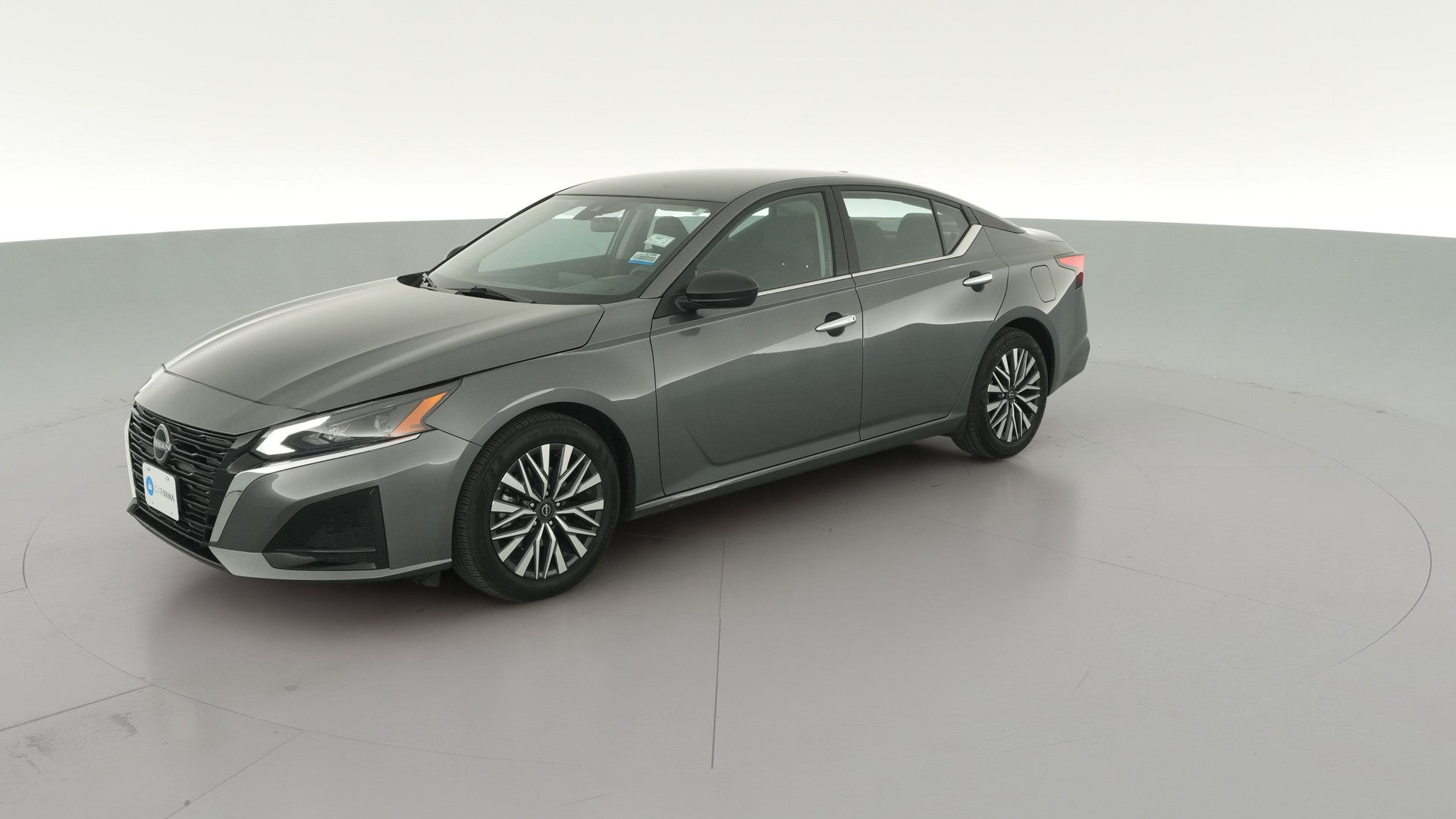 2025 Nissan Altima vehicle photo