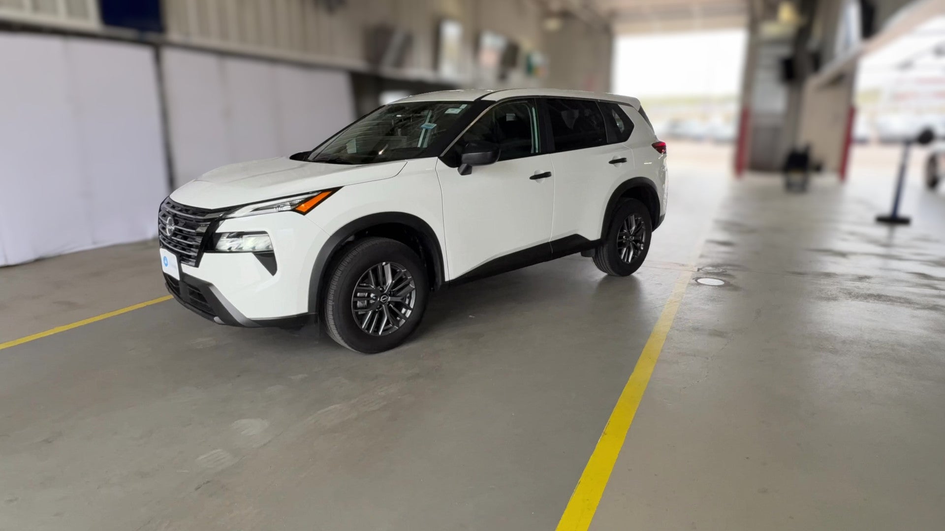 2025 Nissan Rogue vehicle photo