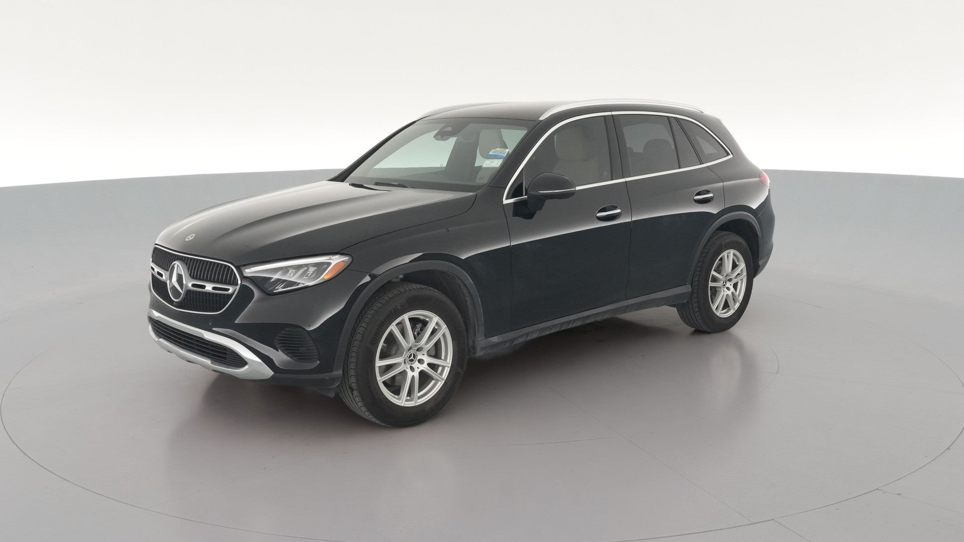 2025 Mercedes-Benz GLC vehicle photo