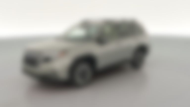 2025 Subaru Forester vehicle photo