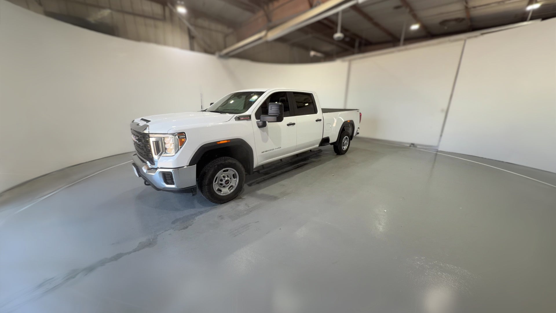2021 GMC Sierra 2500 HD Crew Cab vehicle photo
