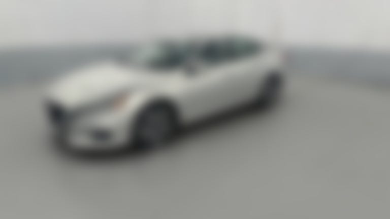 2019 Nissan Altima vehicle photo