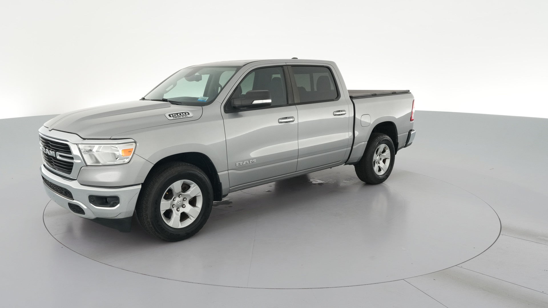 2019 Ram 1500 Crew Cab vehicle photo