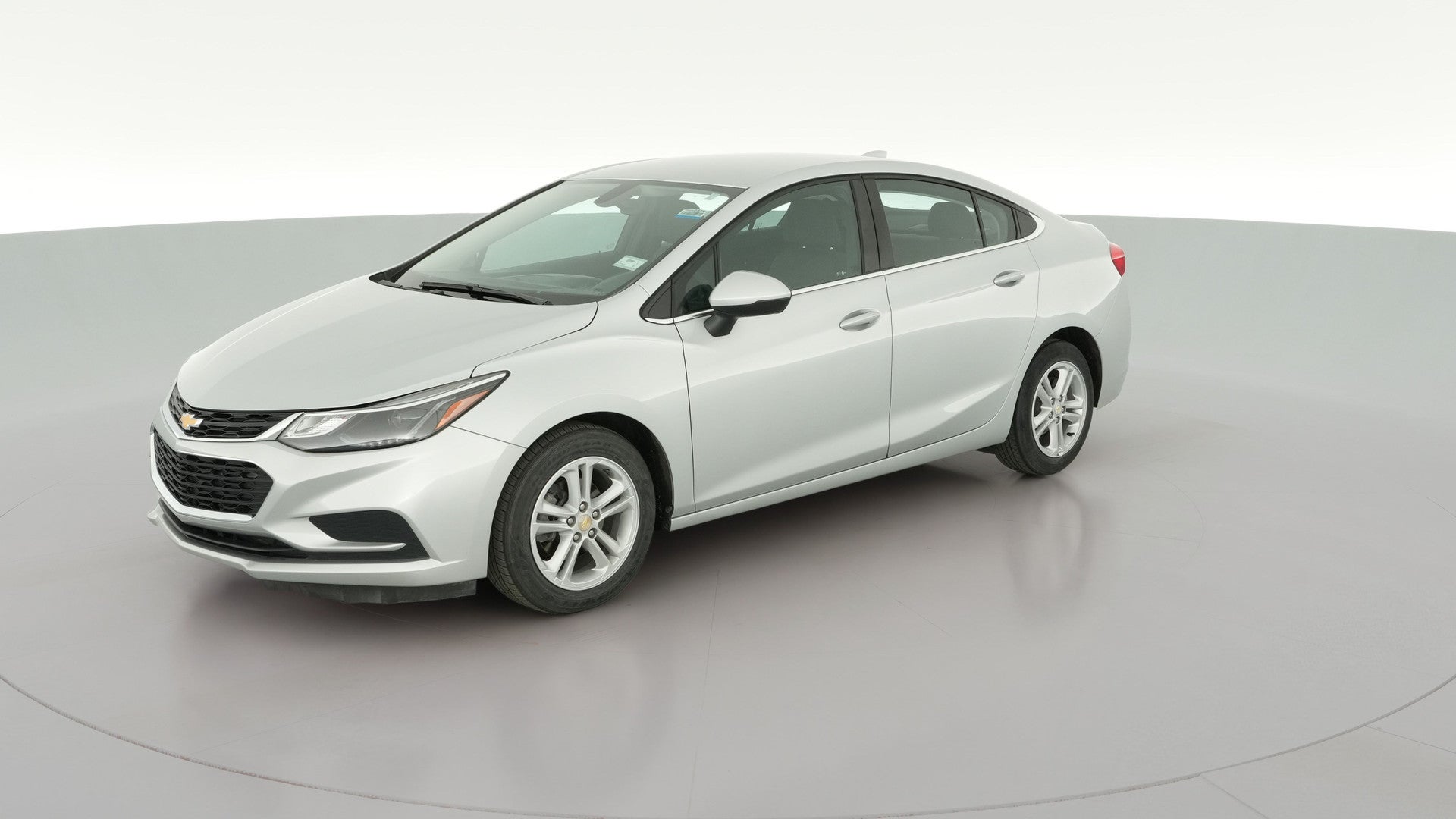 2018 Chevrolet Cruze vehicle photo