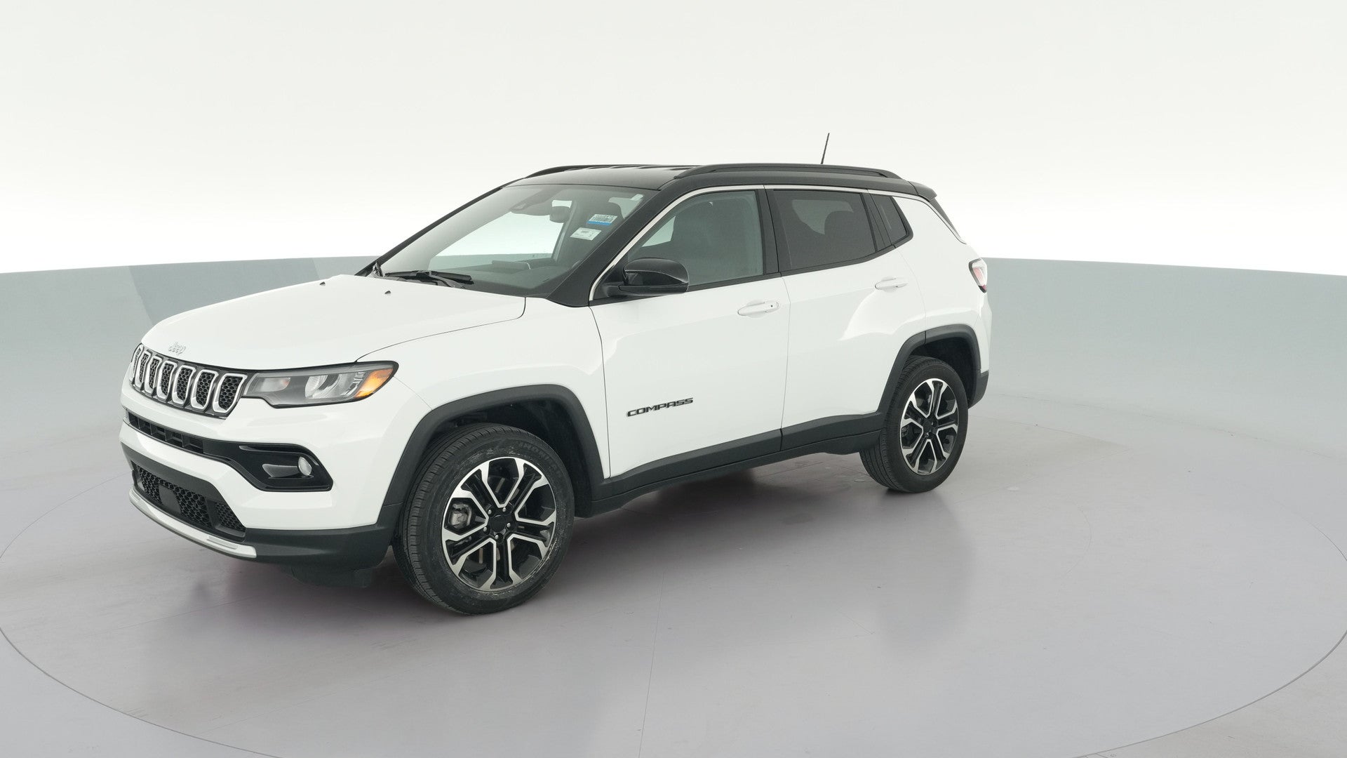 2023 Jeep Compass vehicle photo