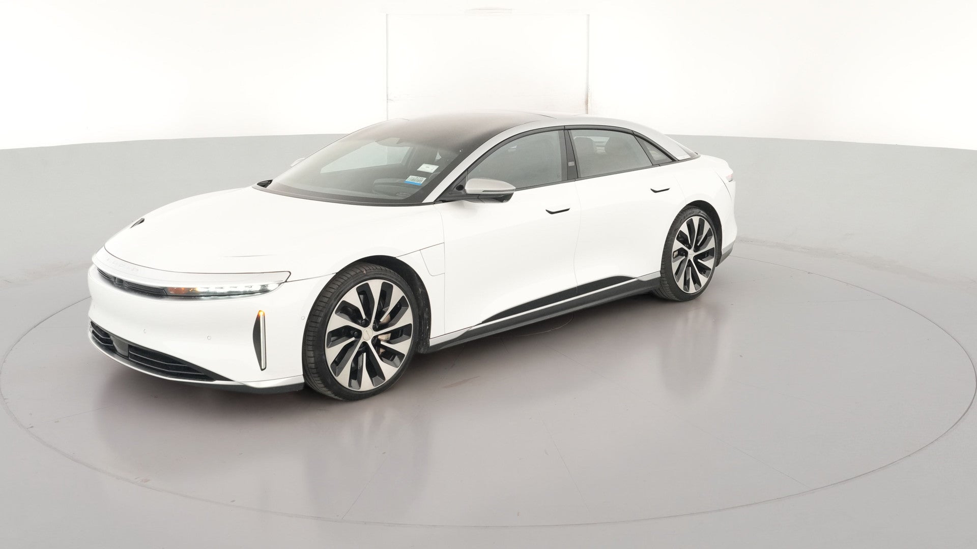 2022 Lucid Air vehicle photo