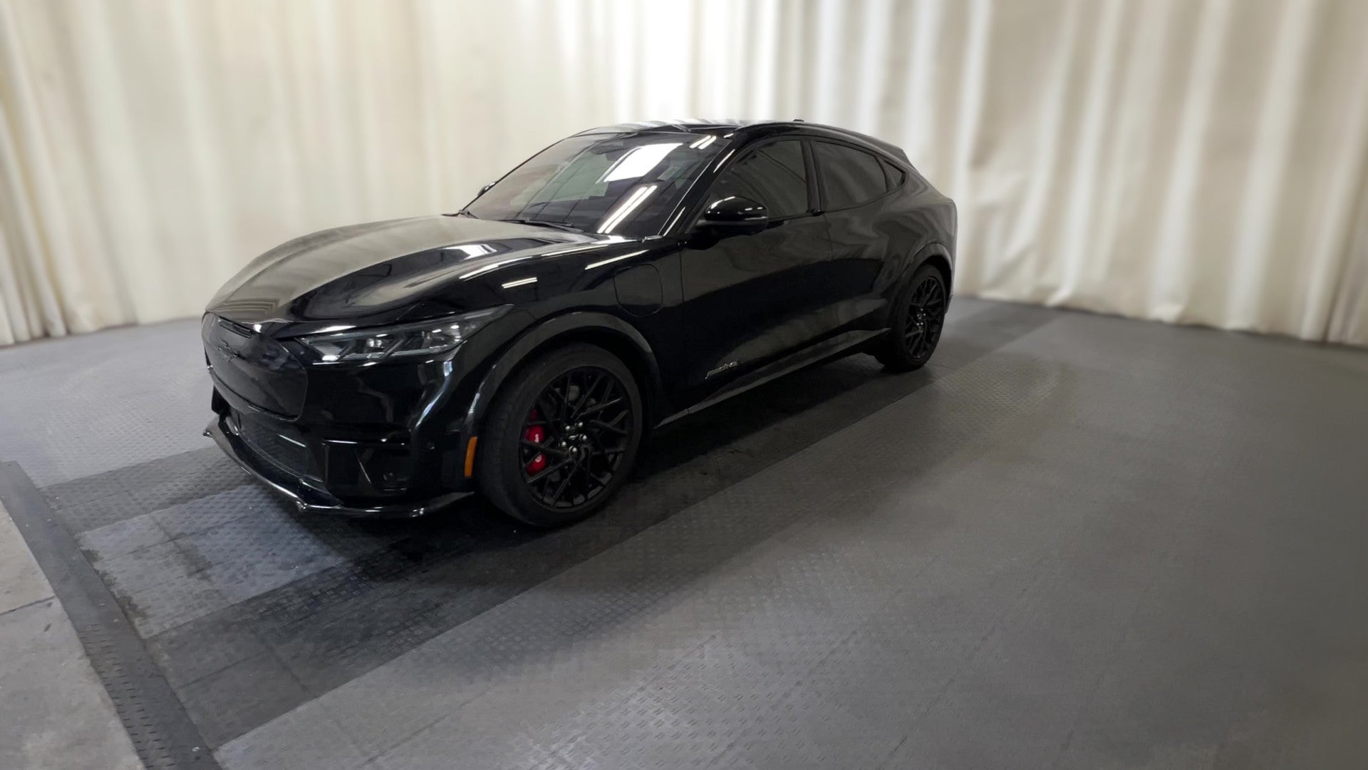 2023 Ford Mustang MACH-E vehicle photo