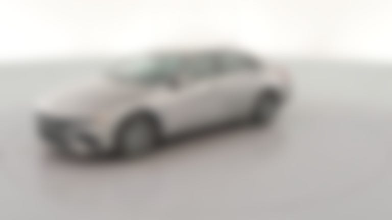 2024 Hyundai Elantra vehicle photo
