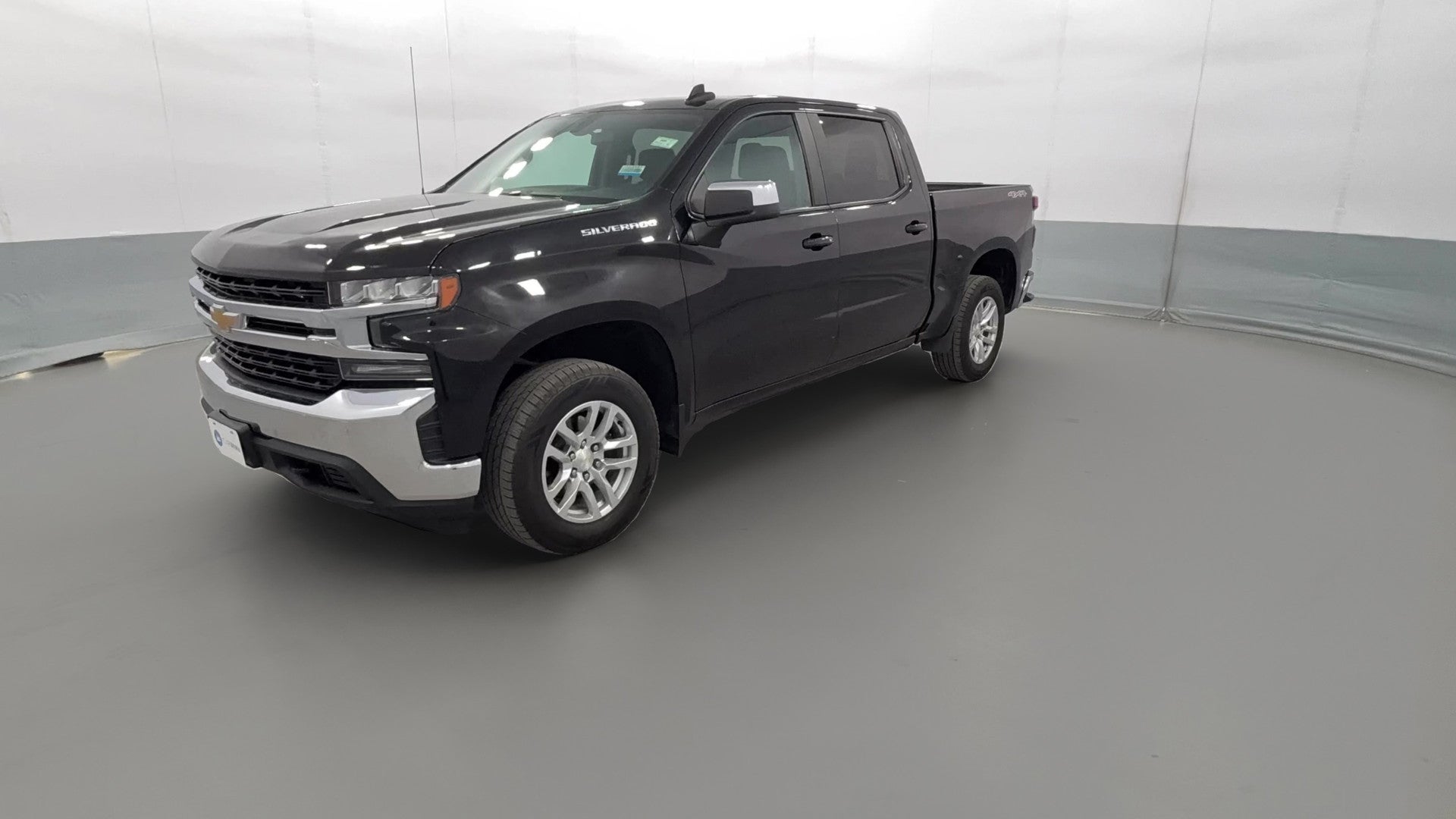 2019 Chevrolet Silverado 1500 Crew Cab vehicle photo