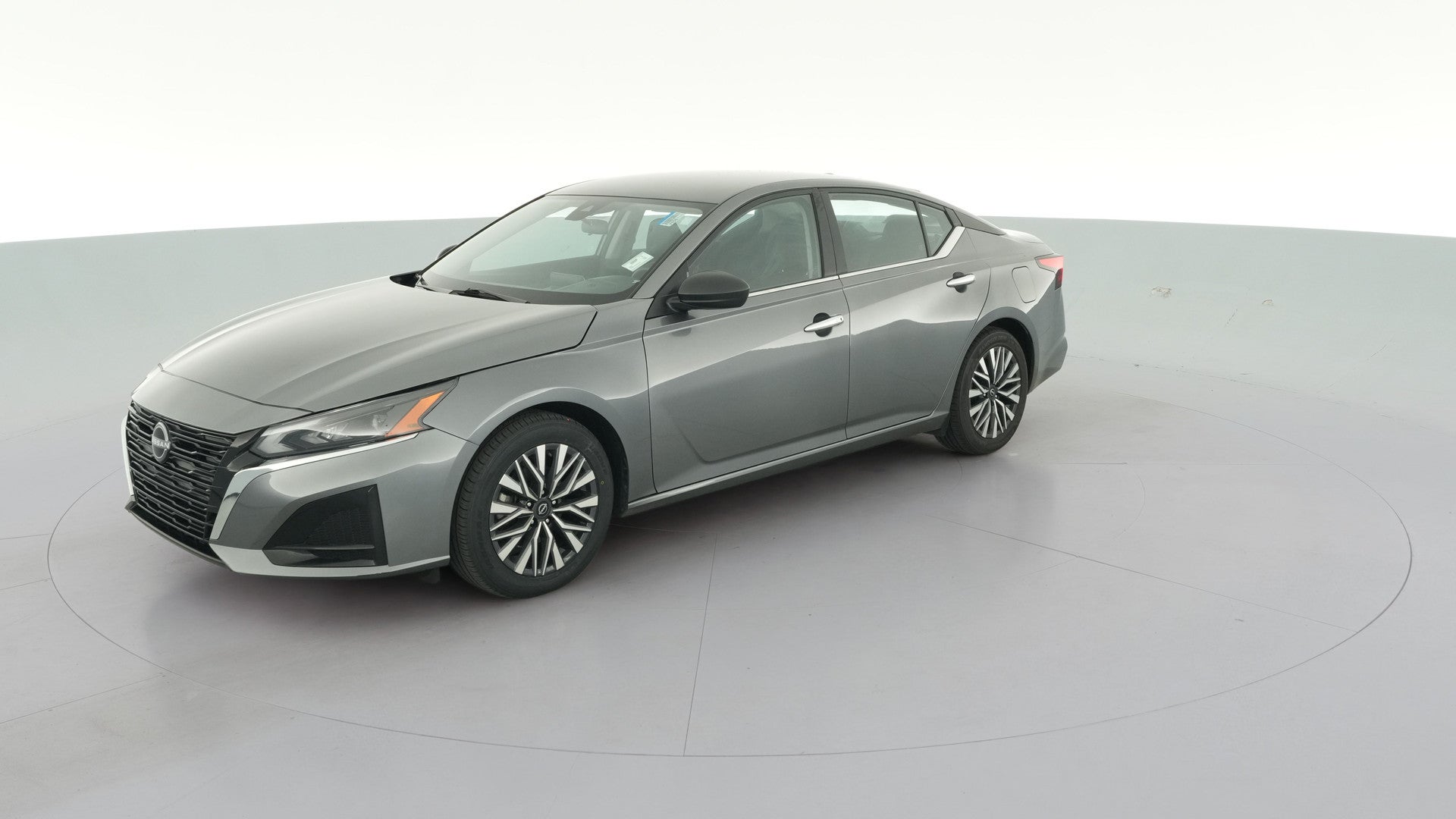 2024 Nissan Altima vehicle photo