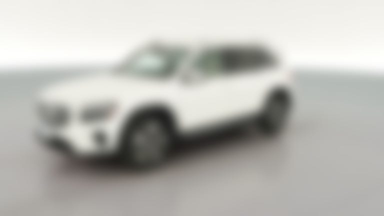2025 Mercedes-Benz GLB vehicle photo