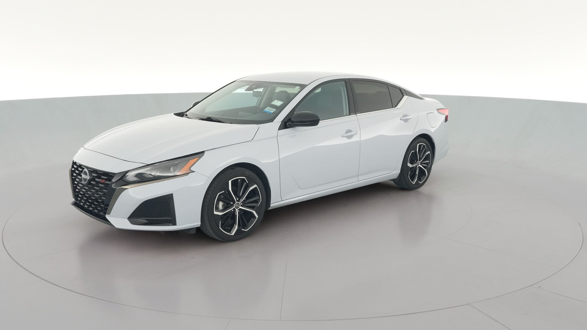 2024 Nissan Altima vehicle photo