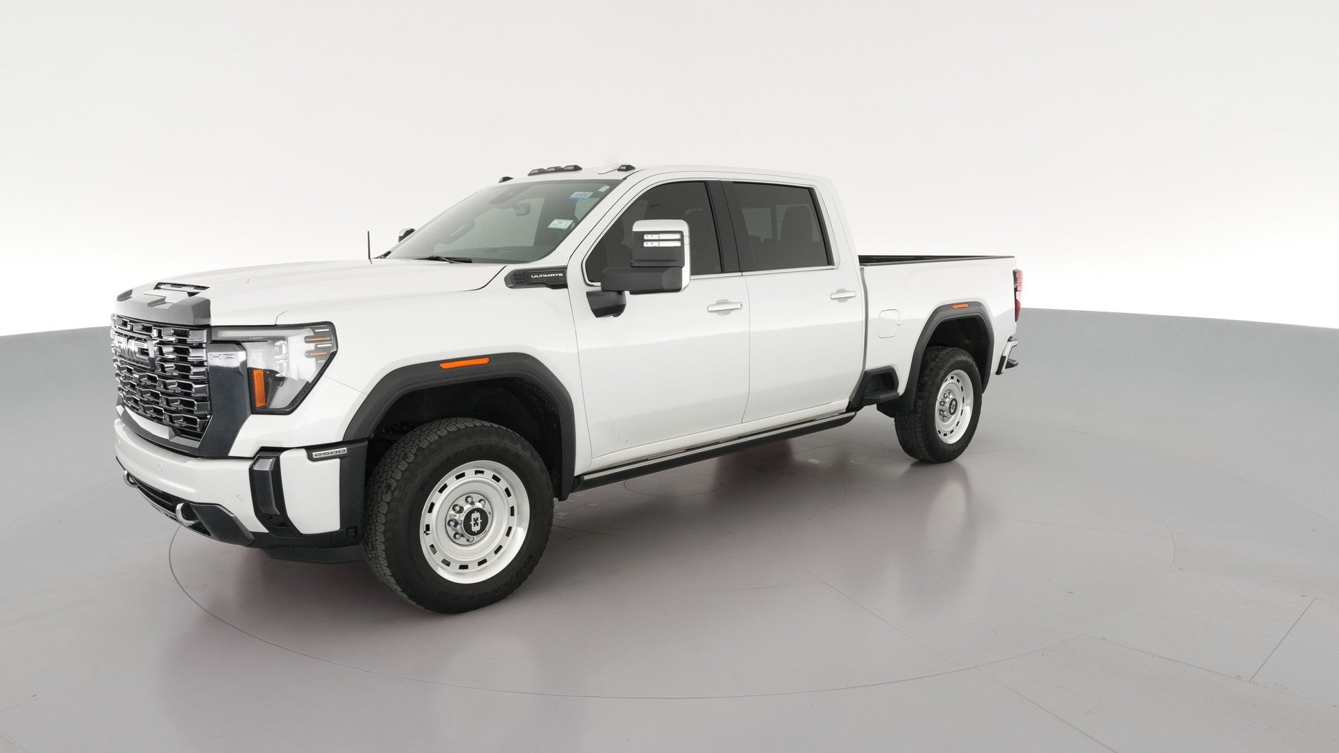 2024 GMC Sierra 2500 HD Crew Cab vehicle photo