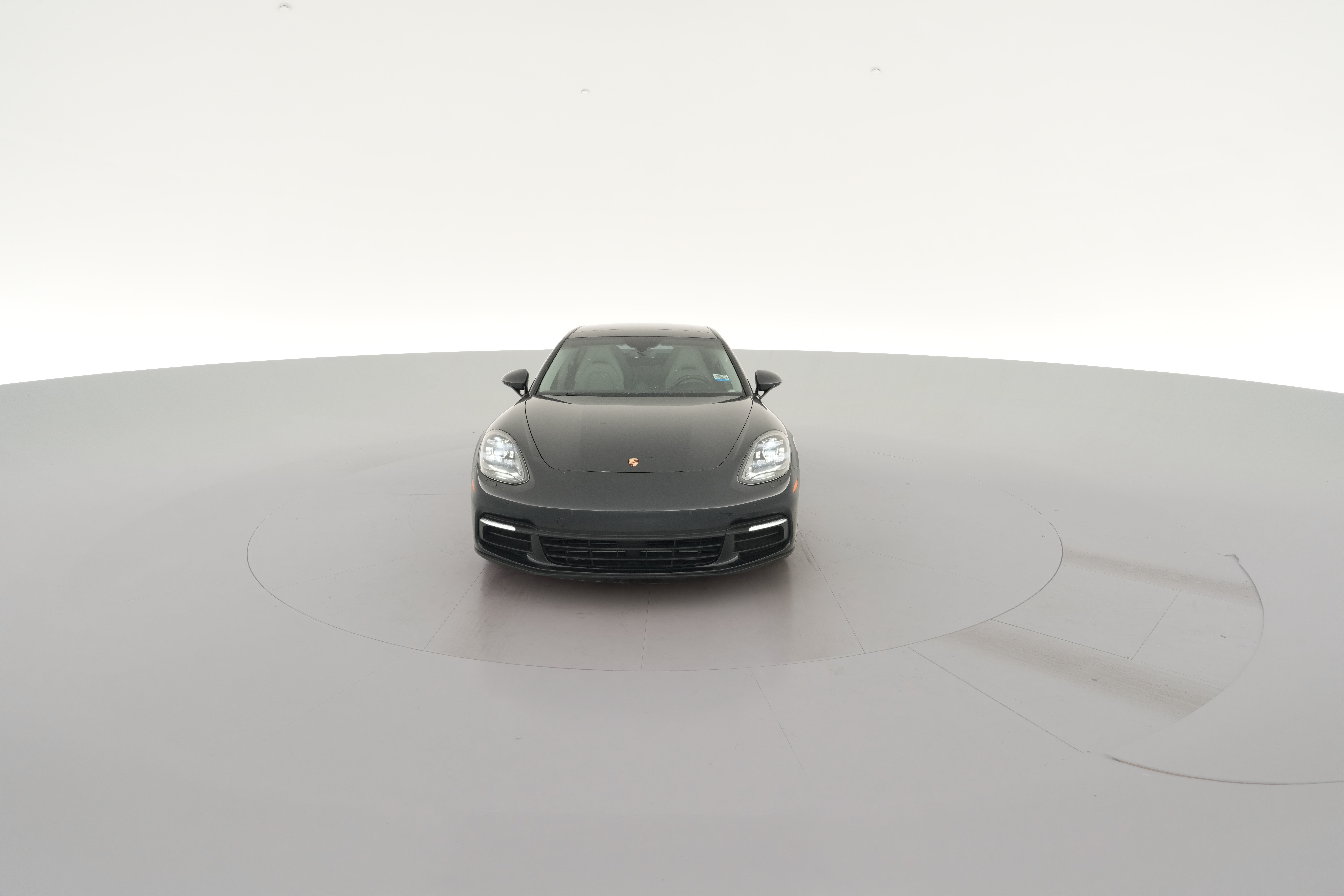 2018 Porsche Panamera 4 - Photo 28