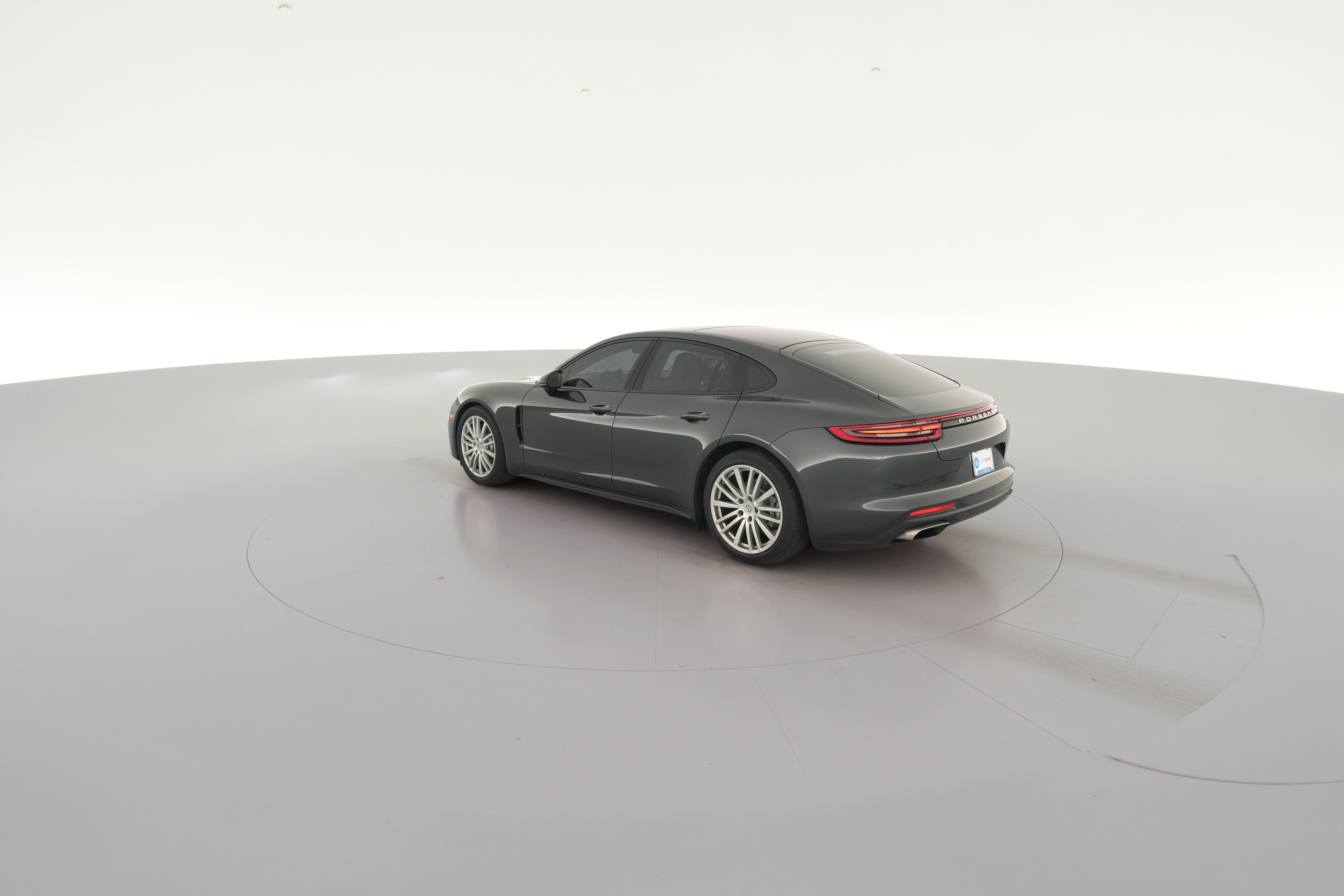 2018 Porsche Panamera 4 - Photo 34